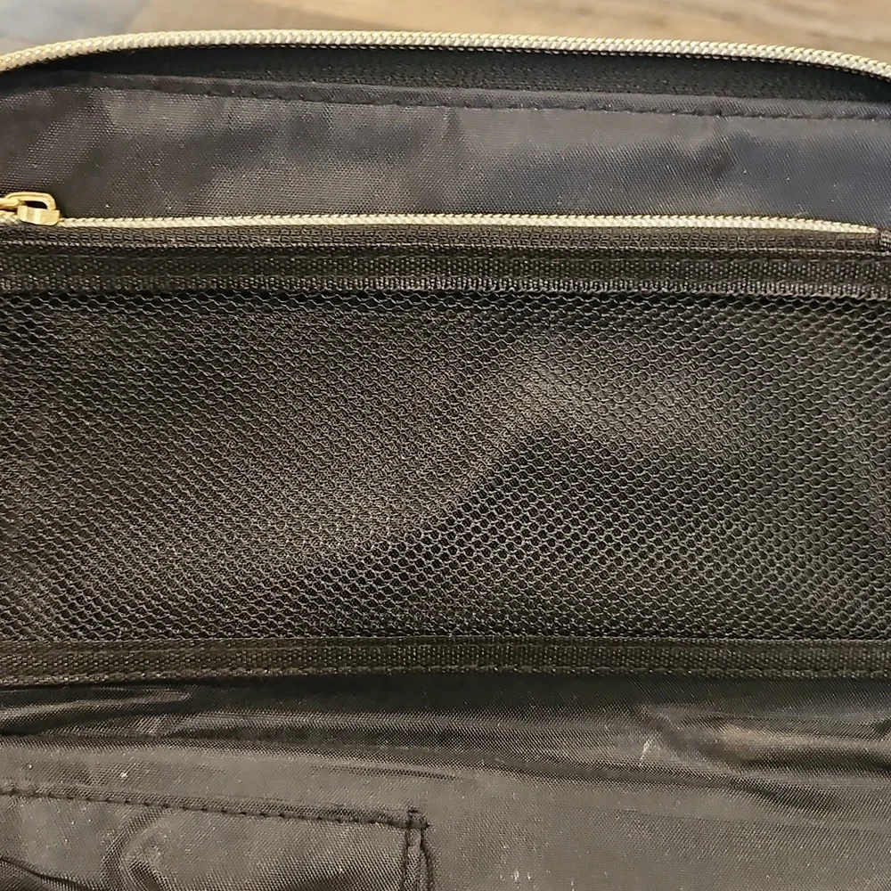 Isaac Mizrahi Black and WhiteFloral Pencil case